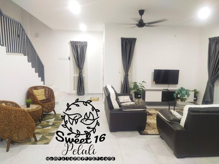 Sweet 16 Pelali Homestay Pengerang Extérieur photo