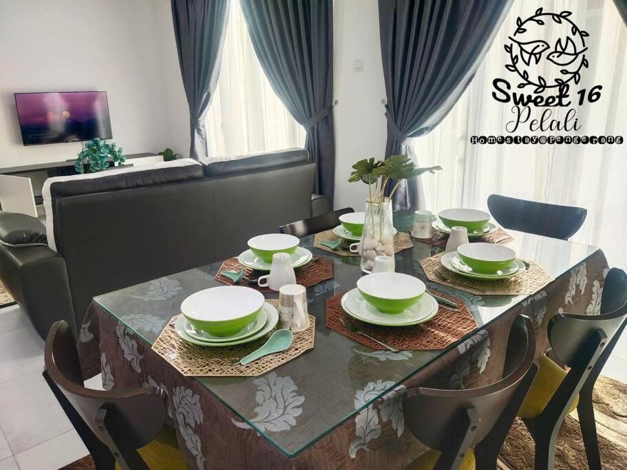 Sweet 16 Pelali Homestay Pengerang Extérieur photo