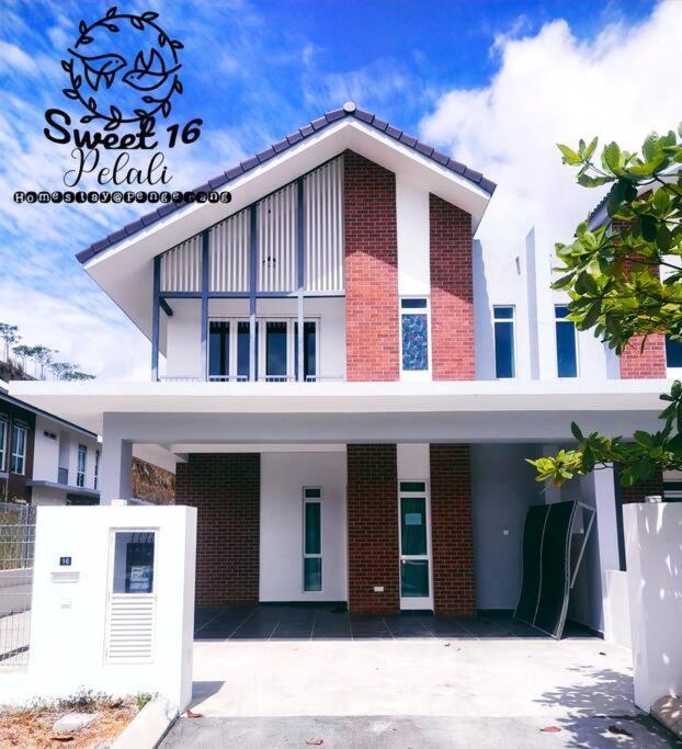 Sweet 16 Pelali Homestay Pengerang Extérieur photo